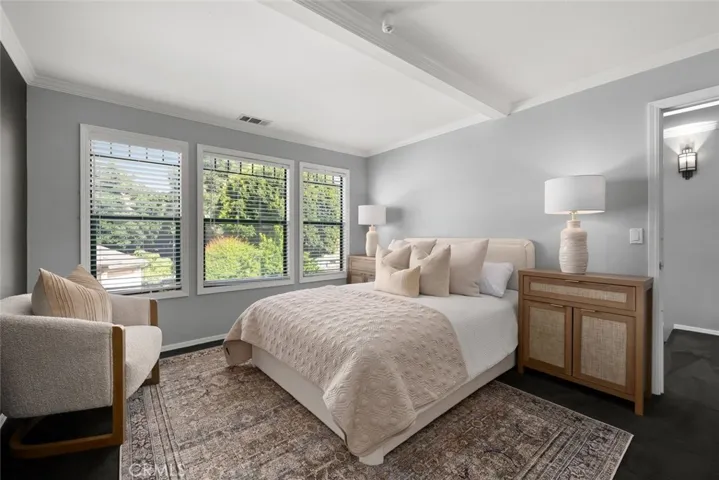 574 Dana B, San Luis Obispo, California 93401