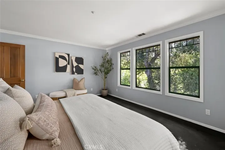 574 Dana B, San Luis Obispo, California 93401