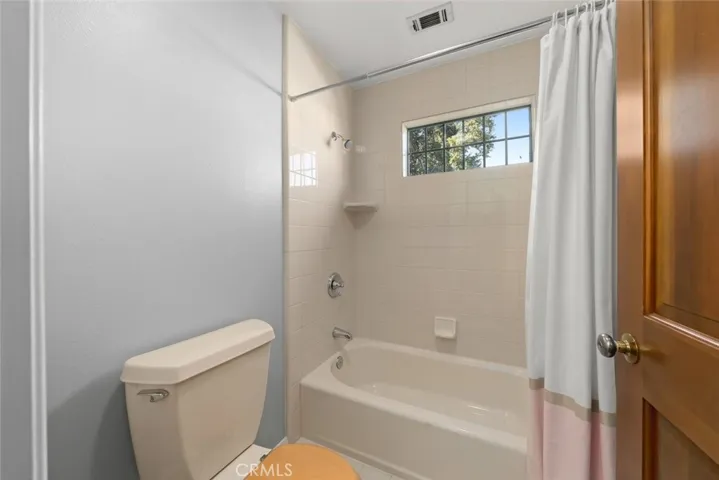 574 Dana B, San Luis Obispo, California 93401
