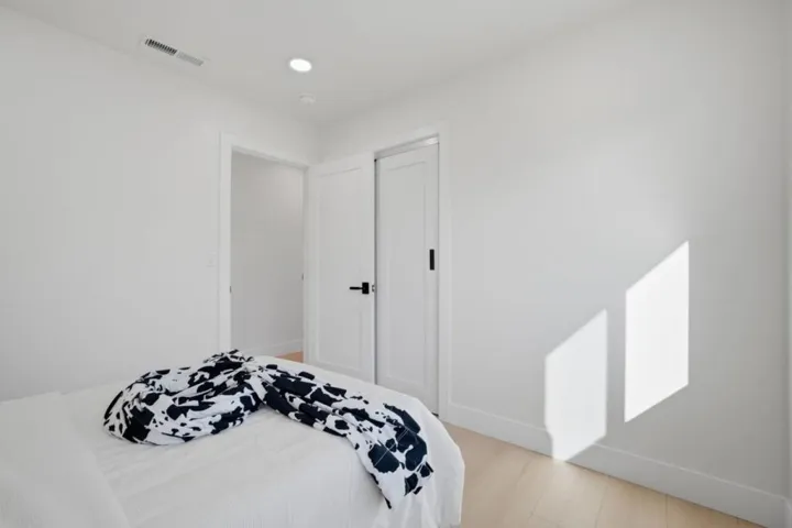 390 Lawndale Avenue, Campbell, California 95008