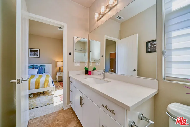 801 S Anaheim Boulevard 107, Anaheim, California 92805