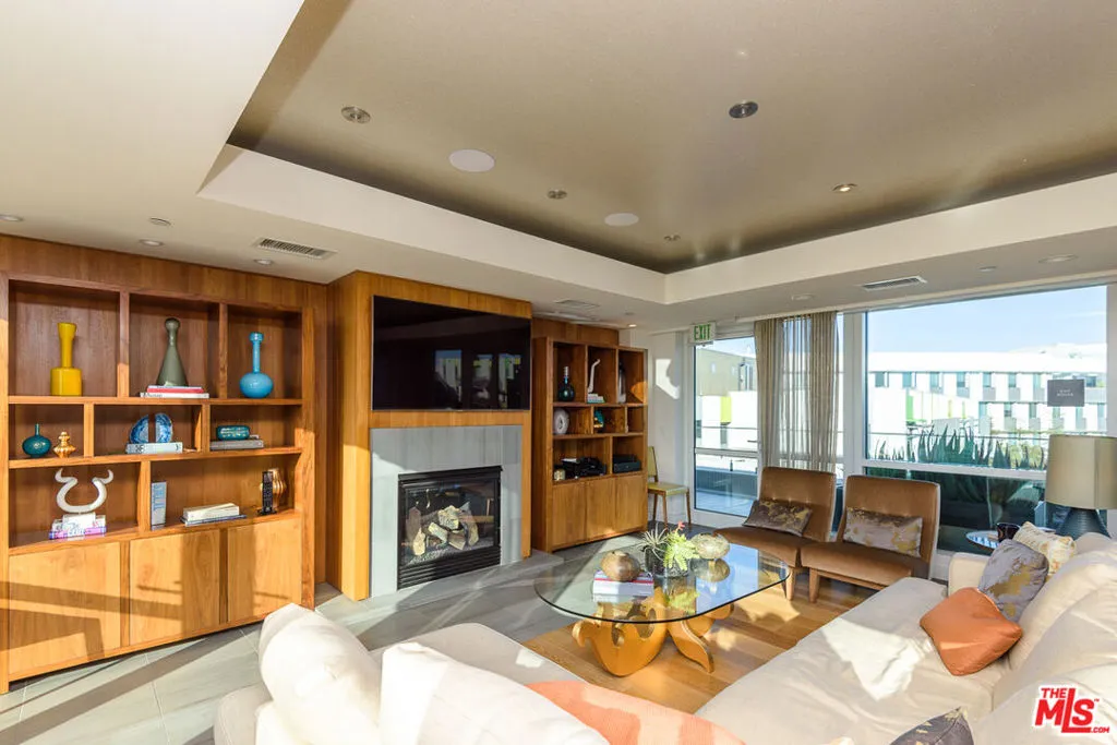 Skybridge Living Area