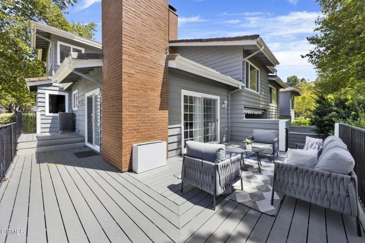 34-web-or-mls-20260607-01-4655ClubViewDr