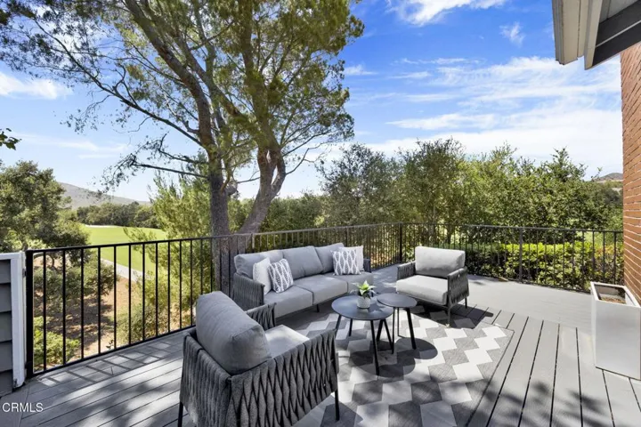32-web-or-mls-20260607-01-4655ClubViewDr