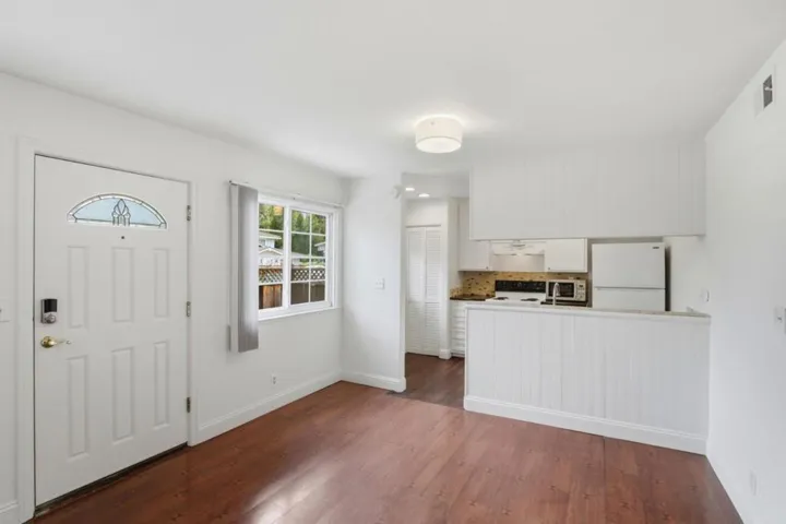 5663 Calmor Avenue 1, San Jose, California 95123