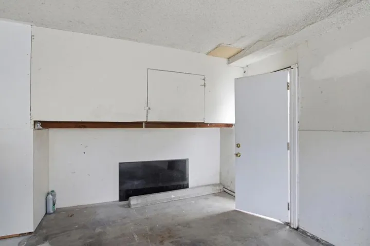 5663 Calmor Avenue 1, San Jose, California 95123
