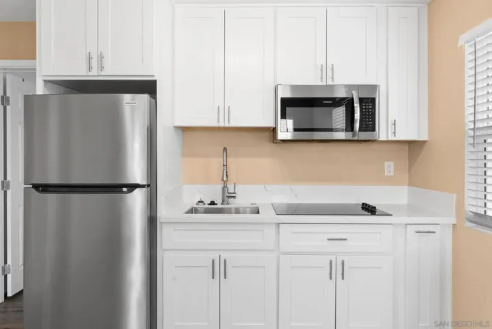 8519 Jade Coast Dr, San Diego, California 92126