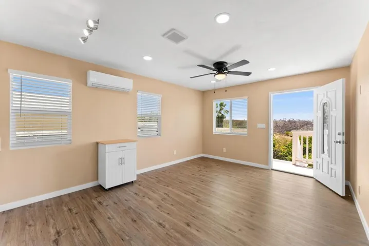8519 Jade Coast Dr, San Diego, California 92126
