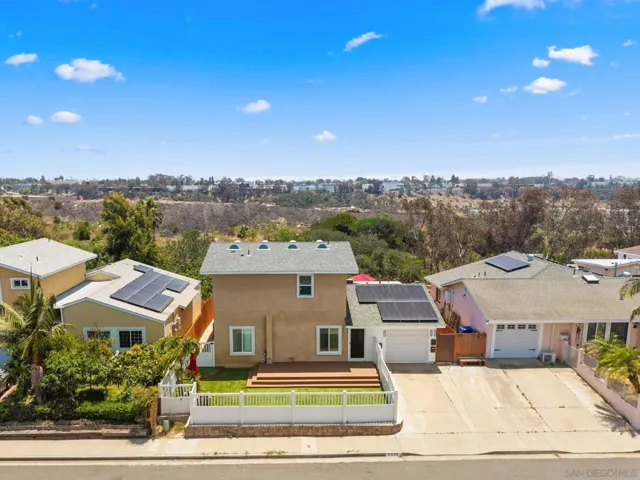 8519 Jade Coast Dr, San Diego, California 92126