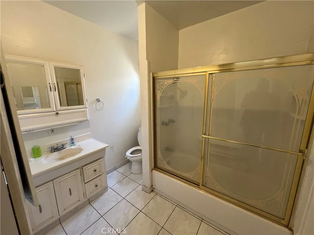 ADU attached to main house - bathroom