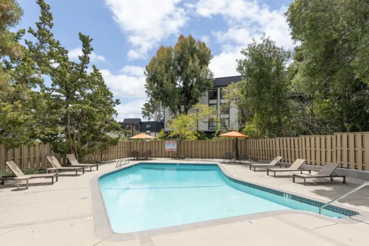 2315 Eastridge Avenue 724, Menlo Park, California 94025