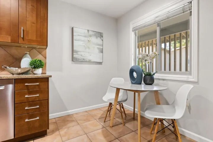 2315 Eastridge Avenue 724, Menlo Park, California 94025