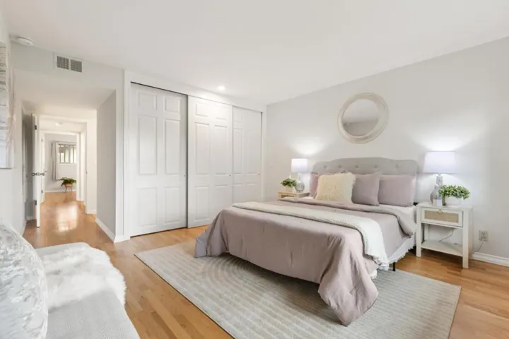 2315 Eastridge Avenue 724, Menlo Park, California 94025