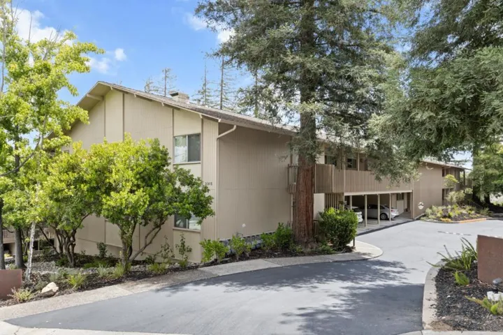 2315 Eastridge Avenue 724, Menlo Park, California 94025