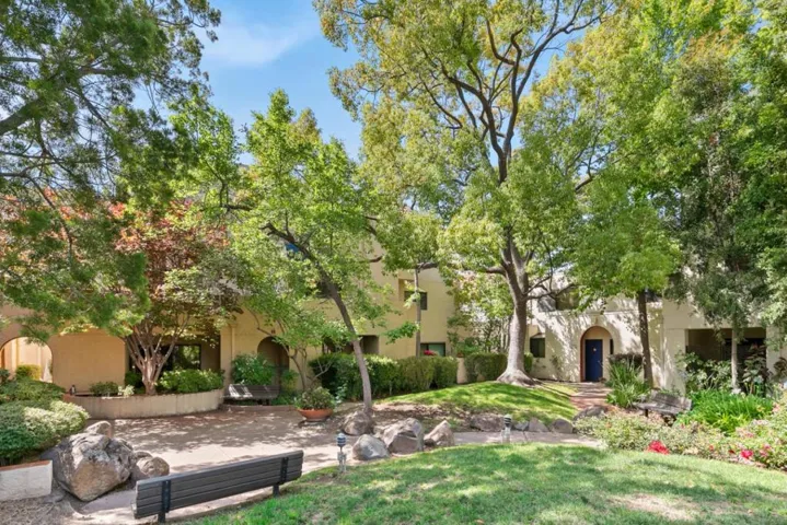 161 California Avenue K104, Palo Alto, California 94306