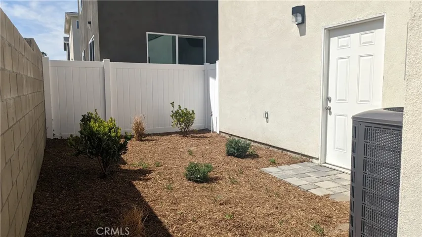 15109 W Logos Court, North Hills, California 91343