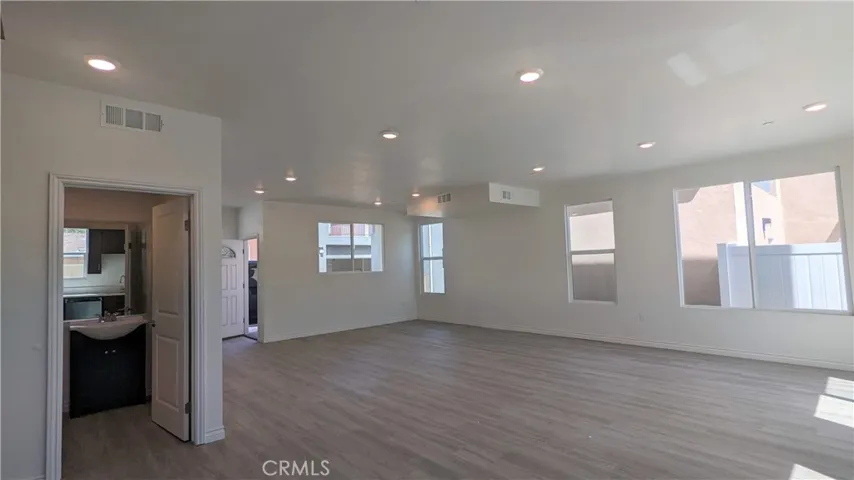 15109 W Logos Court, North Hills, California 91343