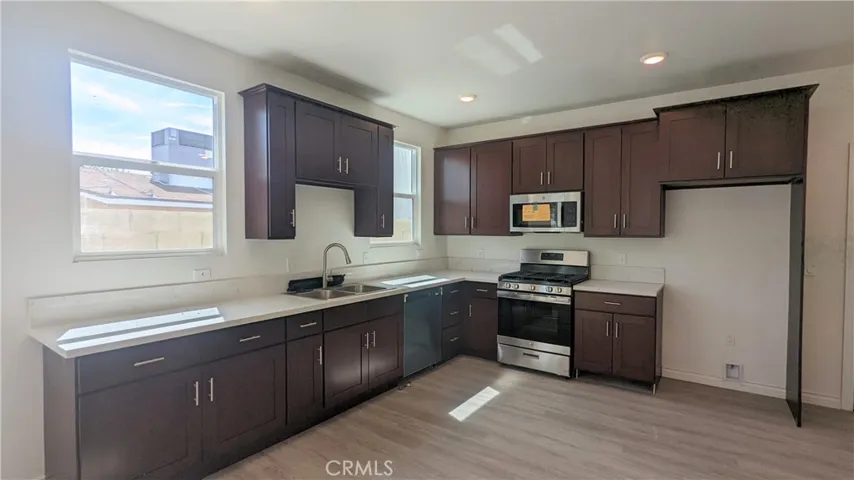 15109 W Logos Court, North Hills, California 91343