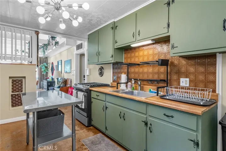 2157 Mariposa Lane, Big Bear City, California 92314