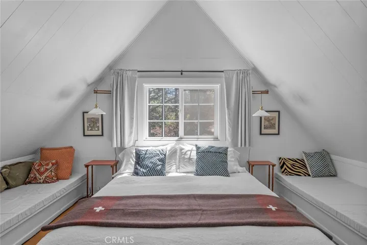 2157 Mariposa Lane, Big Bear City, California 92314