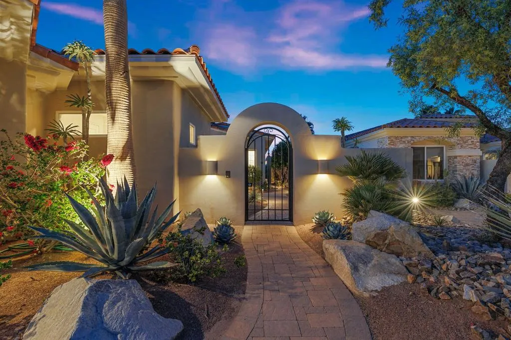 2-web-or-mls-AM4A3631 2-web-or-mls-AM4A3631