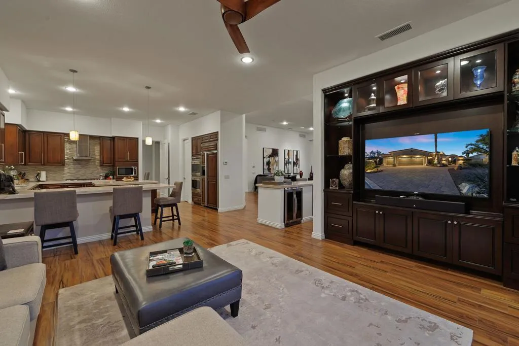 12-web-or-mls-AM4A3474 12-web-or-mls-AM4A3474