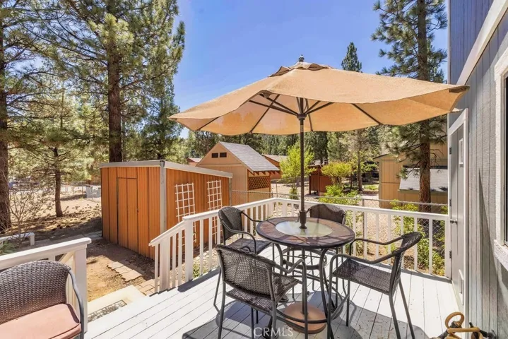 952 D, Big Bear City, California 92314