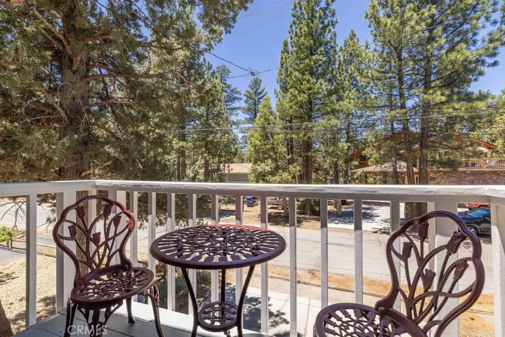 952 D, Big Bear City, California 92314
