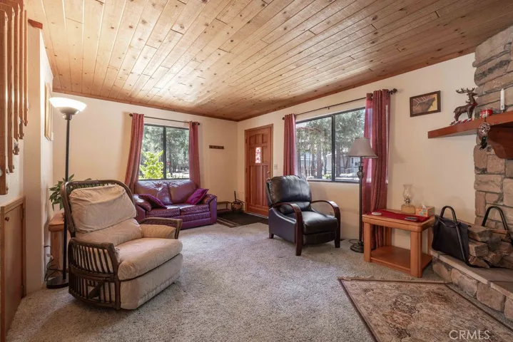 952 D, Big Bear City, California 92314