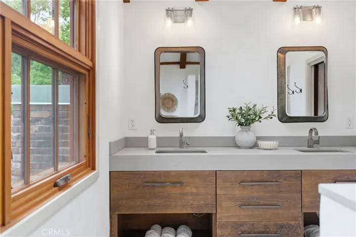 9345 Stanford Lane, Durham, California 95938