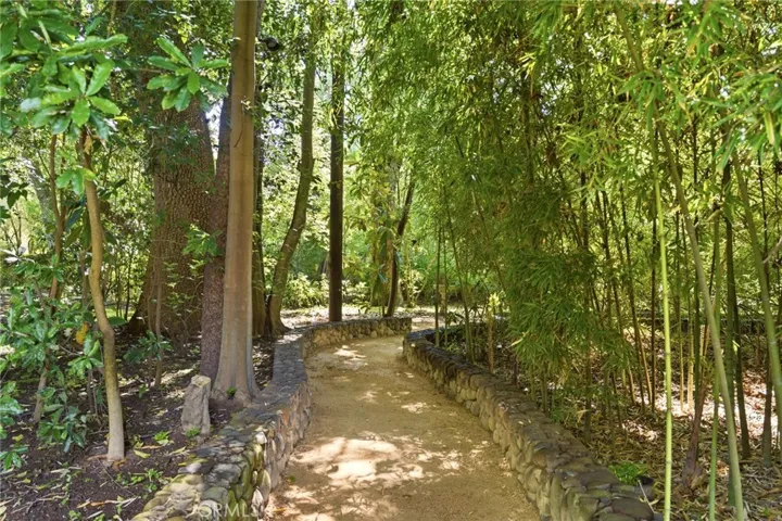 9345 Stanford Lane, Durham, California 95938