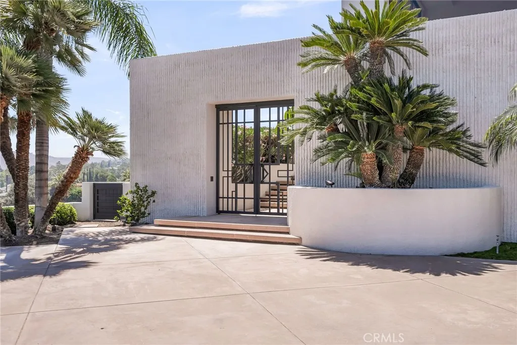 2130 Old Quarry Road, Riverside, California 92506 — photo 4
