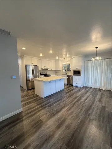 4645 Chicago, Riverside, California 92507