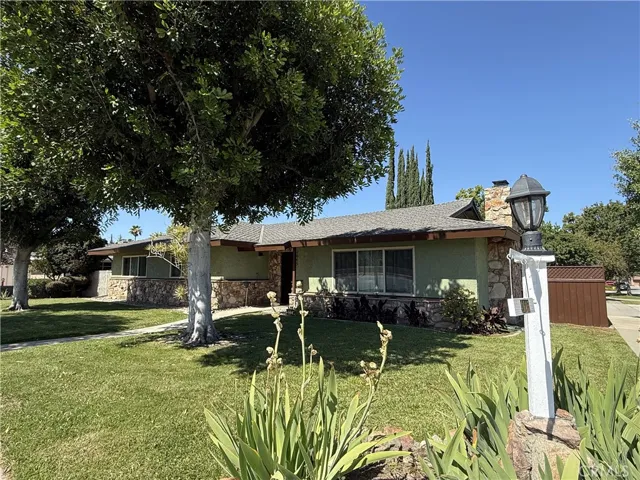 4645 Chicago, Riverside, California 92507