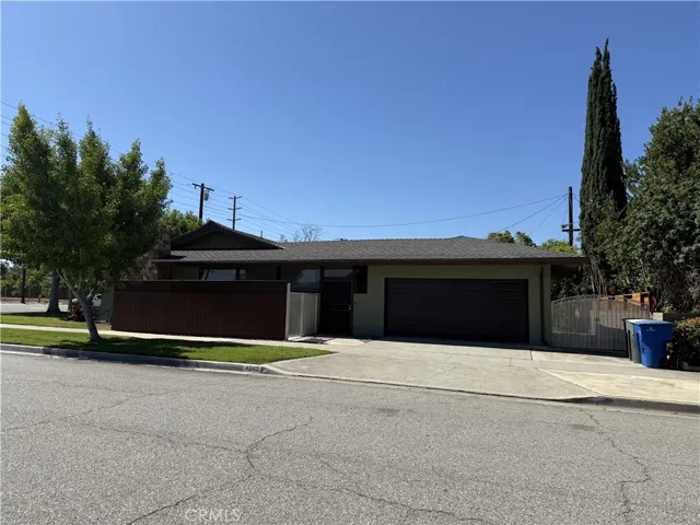 4645 Chicago, Riverside, California 92507