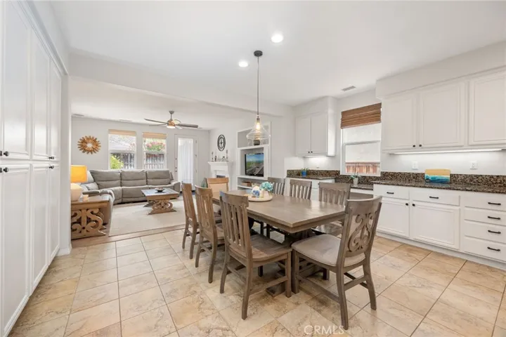 Dining & Family Room areas with an abundance of Pantry & Countertop space