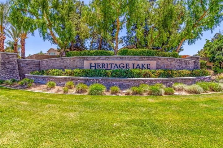 Welcome to the Master-Planned Community of Heritage Lake