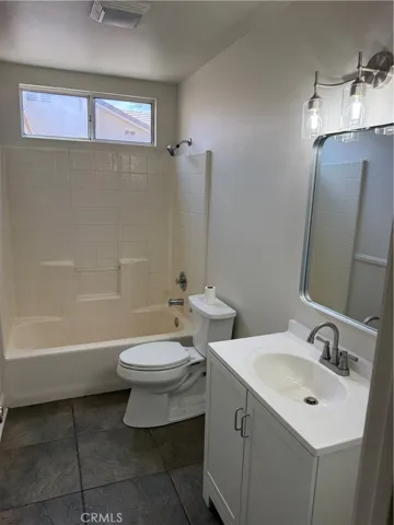 12441 Petaluma, Victorville, California 92392