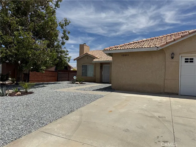 12441 Petaluma, Victorville, California 92392