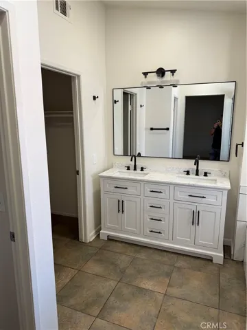 12441 Petaluma, Victorville, California 92392