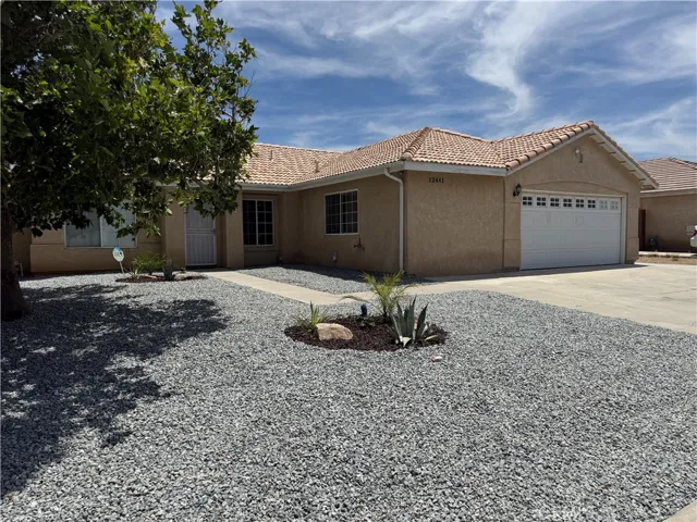 12441 Petaluma, Victorville, California 92392