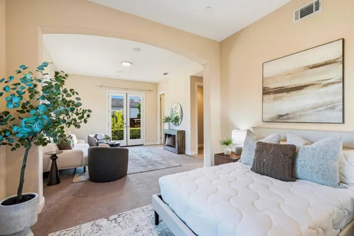 Main Level Attached ADU/Guest Suite