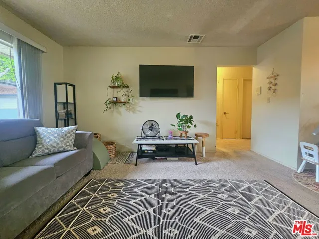 3622 Kalsman Drive 258 (aka 4, Los Angeles, California 90016