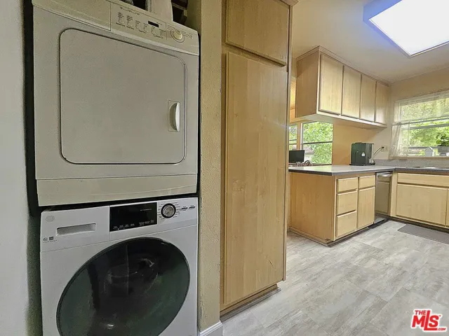 3622 Kalsman Drive 258 (aka 4, Los Angeles, California 90016