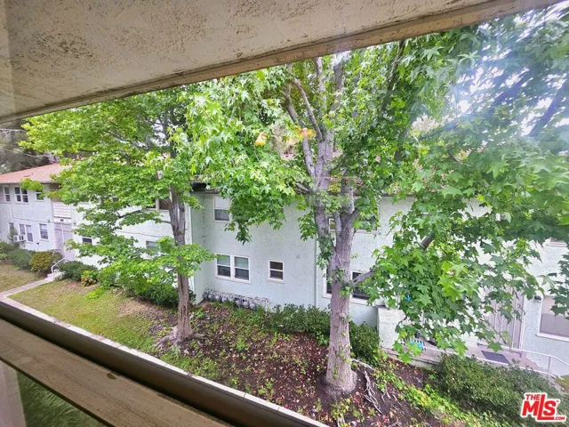 3622 Kalsman Drive 258 (aka 4, Los Angeles, California 90016