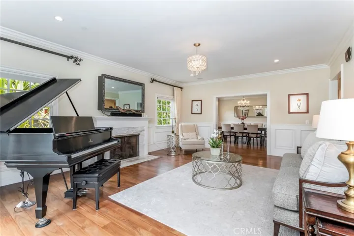 2895 Lorain Road, San Marino, California 91108