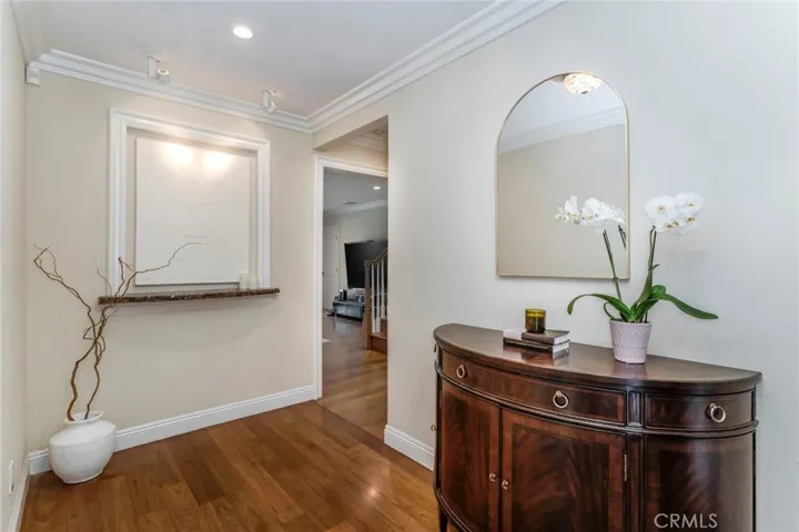 2895 Lorain Road, San Marino, California 91108