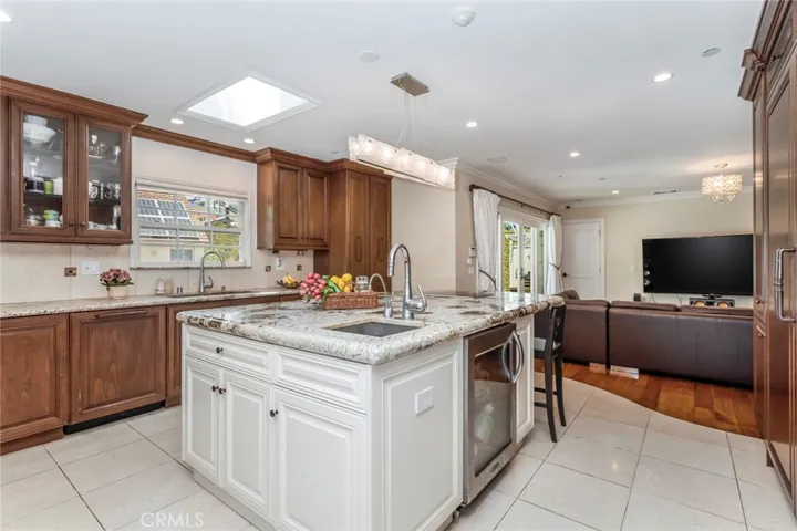 2895 Lorain Road, San Marino, California 91108