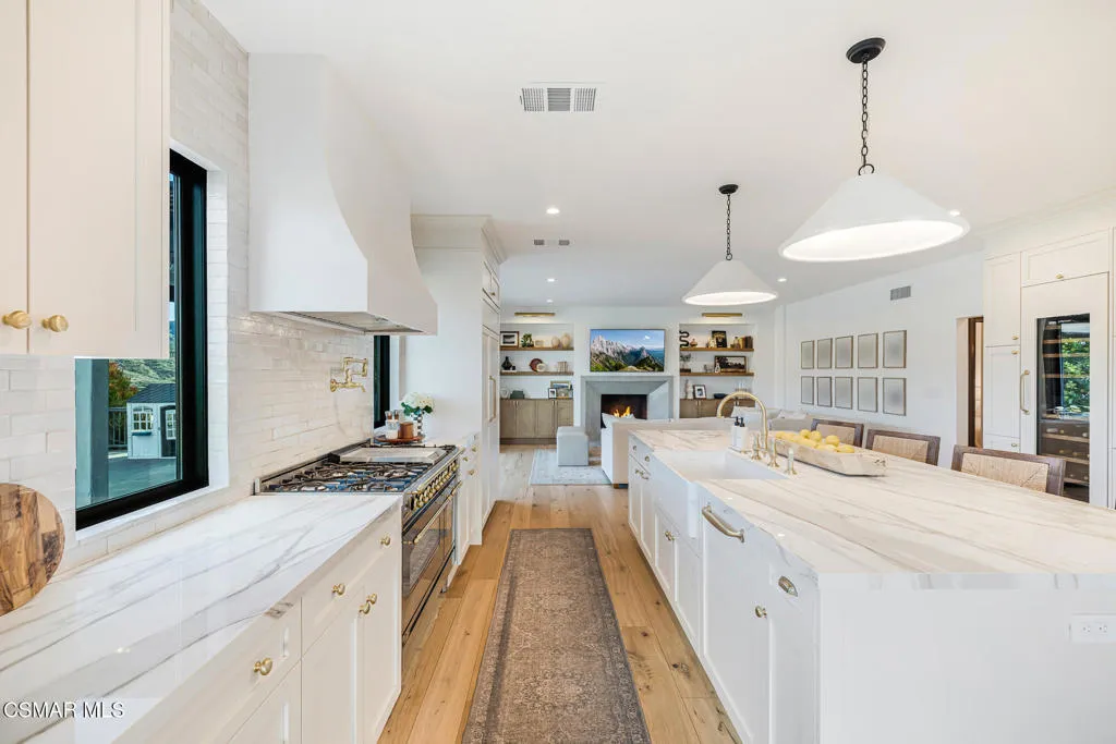 3420 Ridgeford Dr_DingmanMedia (33)