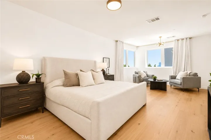 1025 White Knoll Drive, Los Angeles, California 90012